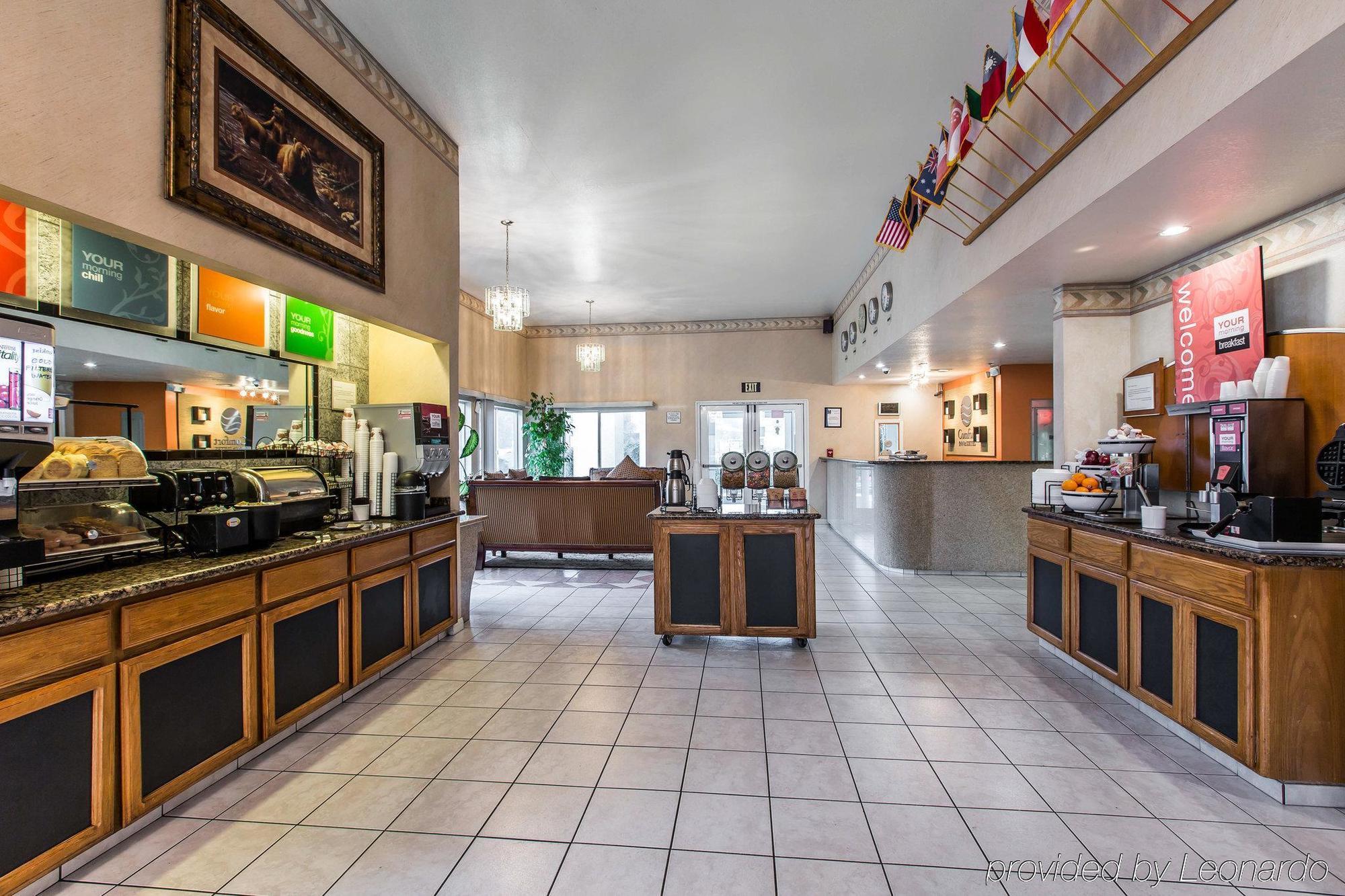 Comfort & Sequoia Kings Canyon Hotel 3*